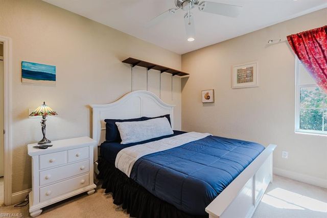 1827 SE 12th ST, Cape Coral, FL 33990