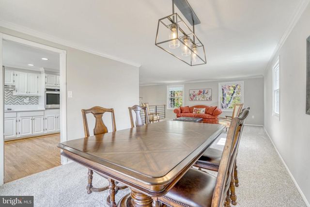 12805 POINT PLEASANT DR, Fairfax, VA 22033