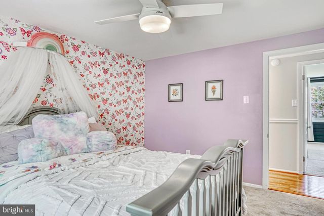 12805 POINT PLEASANT DR, Fairfax, VA 22033