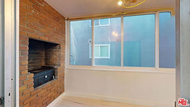 14335 Huston Street 113, Sherman Oaks, CA 91423