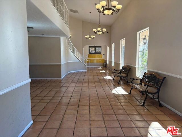 14335 Huston Street 113, Sherman Oaks, CA 91423