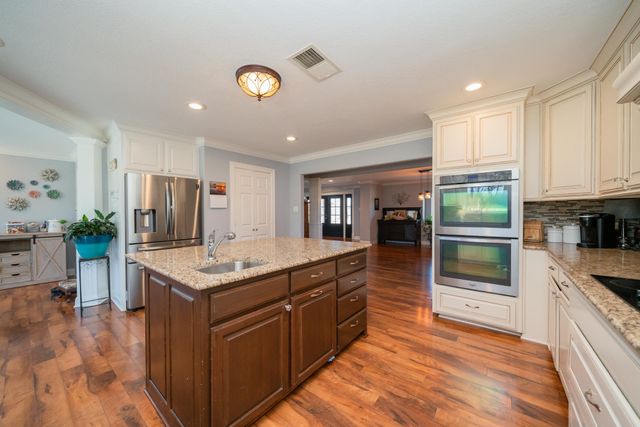 2285 Lansing Switch Rd, Longview, TX 75602