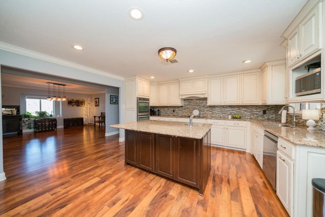 2285 Lansing Switch Rd, Longview, TX 75602