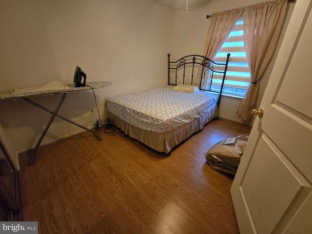 9 DUNMOOR CT S, Hamilton, NJ 08690