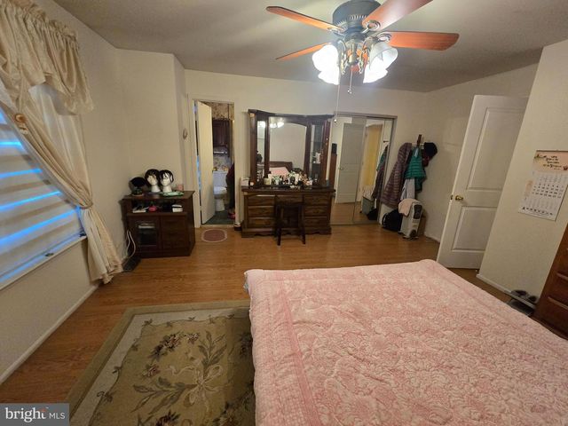 9 DUNMOOR CT S, Hamilton, NJ 08690