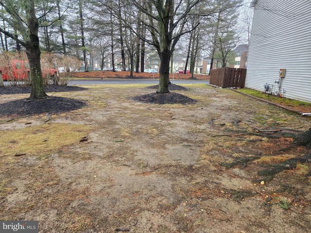 9 DUNMOOR CT S, Hamilton, NJ 08690