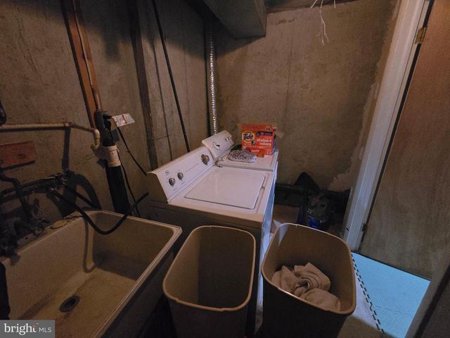 9 DUNMOOR CT S, Hamilton, NJ 08690