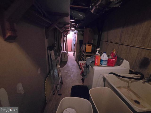 9 DUNMOOR CT S, Hamilton, NJ 08690