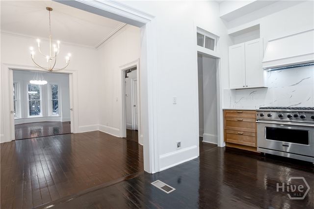 315 W Bolton Street, Savannah, GA 31401