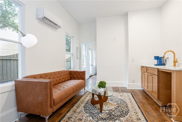 315 W Bolton Street, Savannah, GA 31401