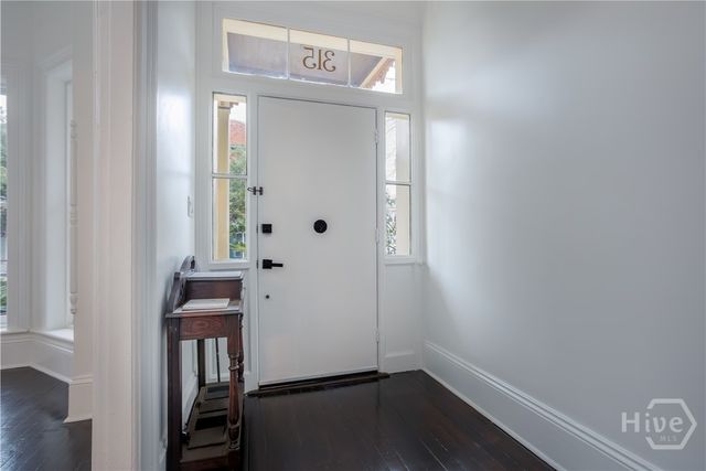 315 W Bolton Street, Savannah, GA 31401