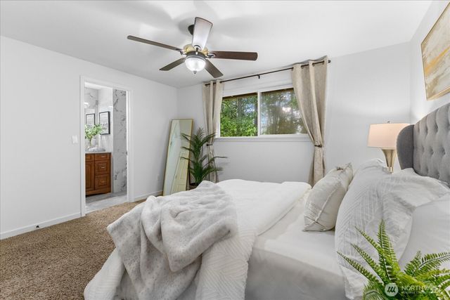 15912 174th Avenue NE, Woodinville, WA 98072