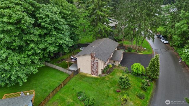 15912 174th Avenue NE, Woodinville, WA 98072