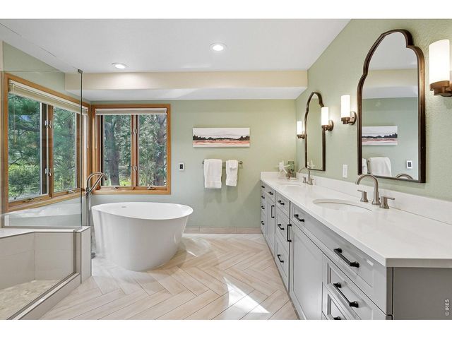 234 Deer Ln, Lyons, CO 80540