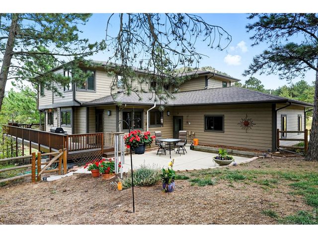 234 Deer Ln, Lyons, CO 80540