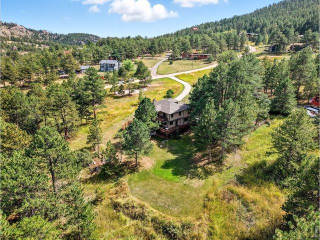 234 Deer Ln, Lyons, CO 80540