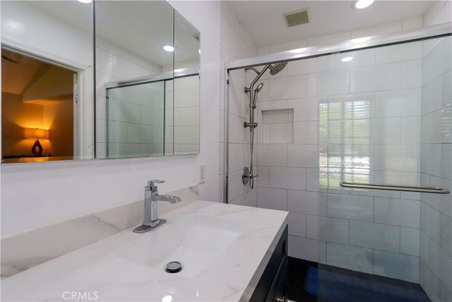 4826 Faculty Avenue, Long Beach, CA 90808