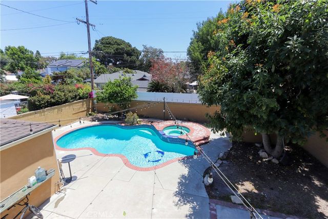 4826 Faculty Avenue, Long Beach, CA 90808