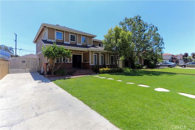 4826 Faculty Avenue, Long Beach, CA 90808