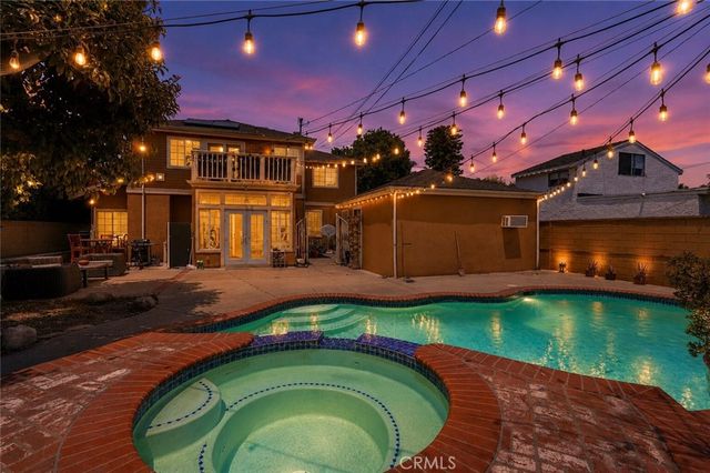 4826 Faculty Avenue, Long Beach, CA 90808