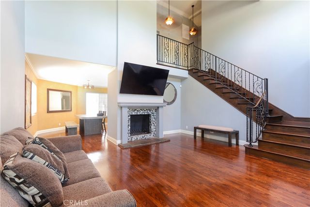 4826 Faculty Avenue, Long Beach, CA 90808