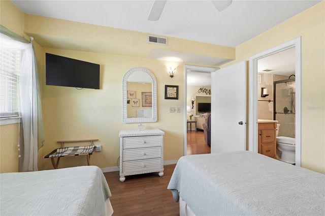 900 AVENUE Z SE A1, Winter Haven, FL 33880