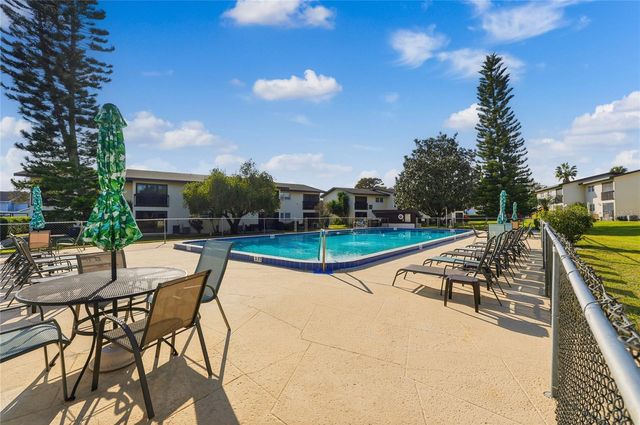 900 AVENUE Z SE A1, Winter Haven, FL 33880