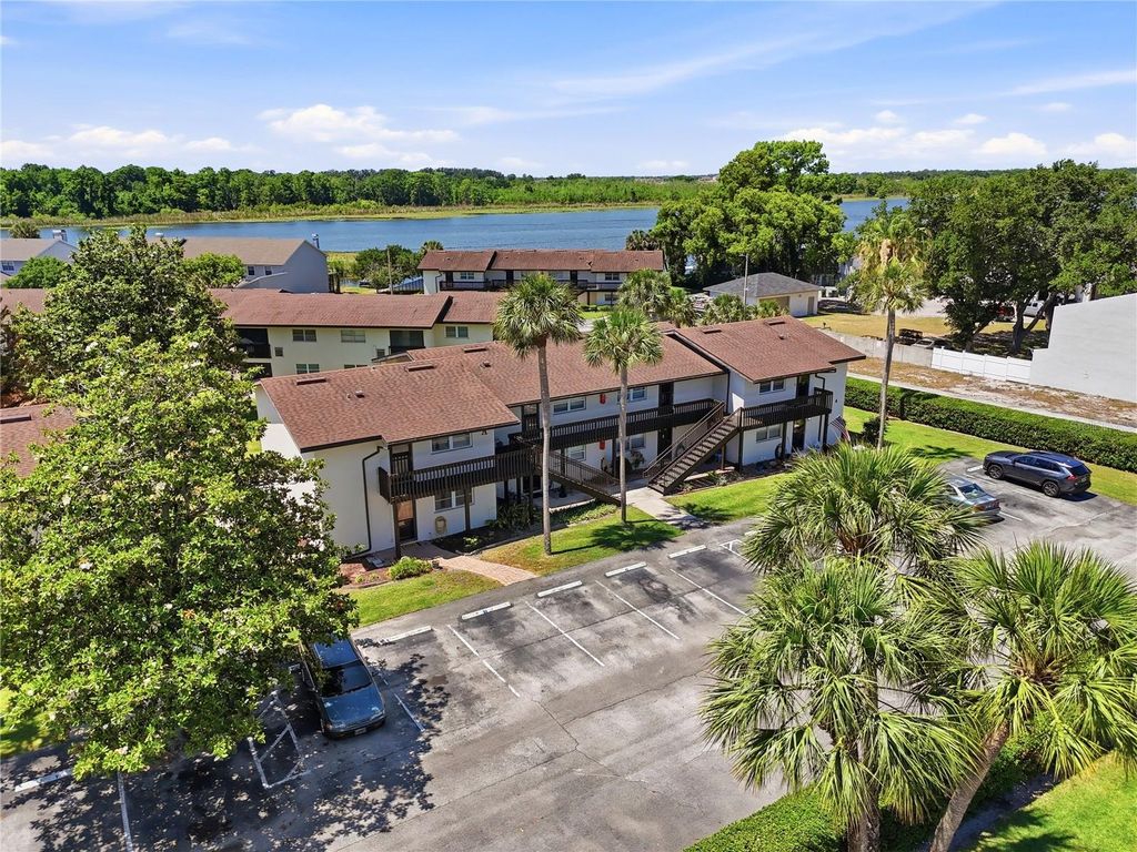 900 AVENUE Z SE A1, Winter Haven, FL 33880
