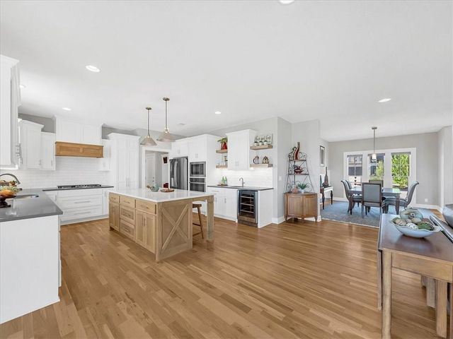 25477 W 114th Court, Olathe, KS 66061