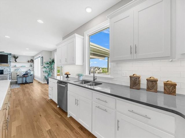 25477 W 114th Court, Olathe, KS 66061