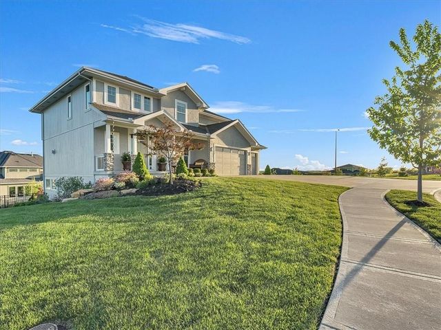 25477 W 114th Court, Olathe, KS 66061