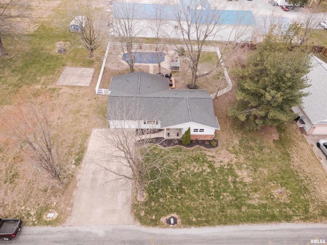 2901 Delora Lane, Herrin, IL 62948