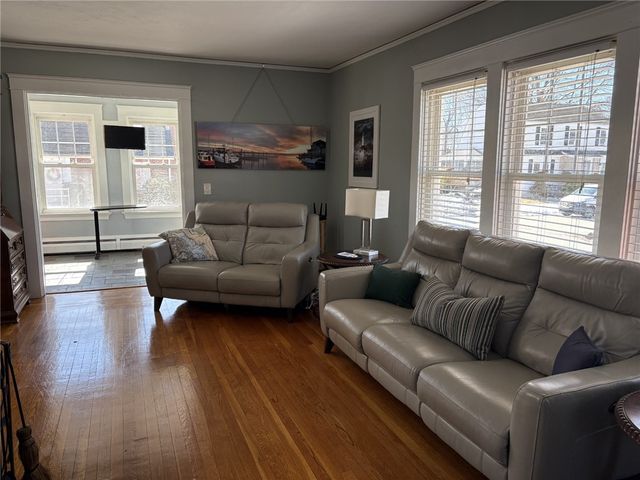 41 Lookout Avenue, North Providence, RI 02911