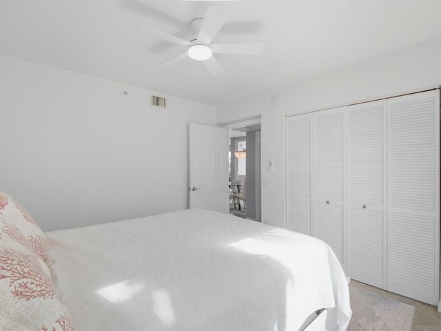 316 Villa Circle, Boynton Beach, FL 33435