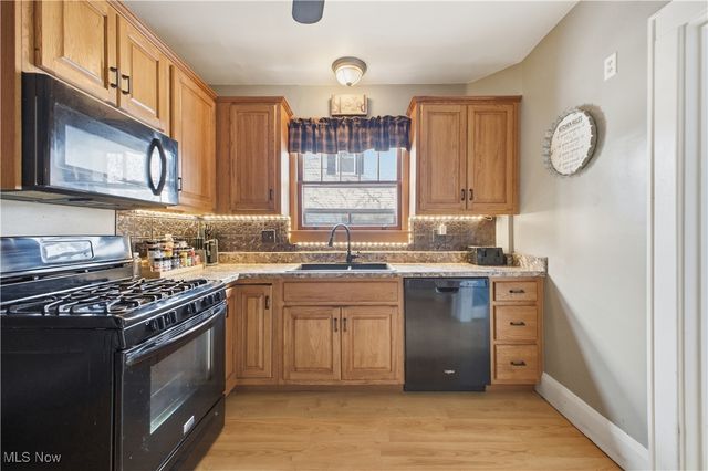 245 Highland Avenue, Salem, OH 44460