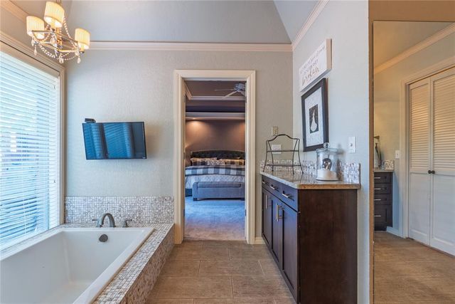 503 Lakeside Court, Shawnee, OK 74801