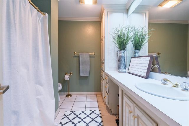 503 Lakeside Court, Shawnee, OK 74801