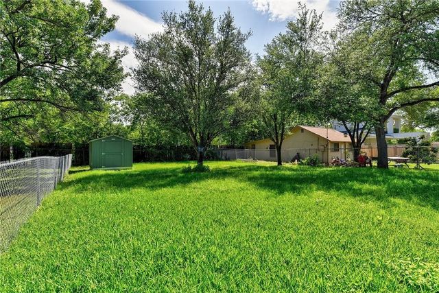 6402 Santos ST, Austin, TX 78741
