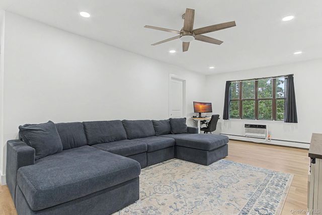 962 Sierra Vista Lane, Valley Cottage, NY 10989