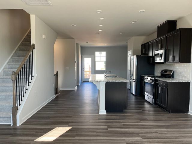 1918 Rosedale Ridge Avenue, Wake Forest, NC 27587