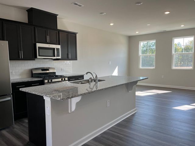 1918 Rosedale Ridge Avenue, Wake Forest, NC 27587