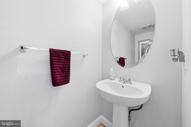 10210 WOOD THRUSH DR, New Market, MD 21774