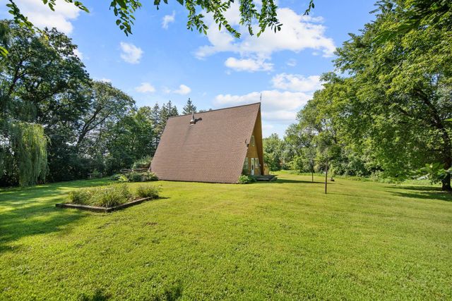 7910 Jason Avenue NE, Monticello, MN 55362