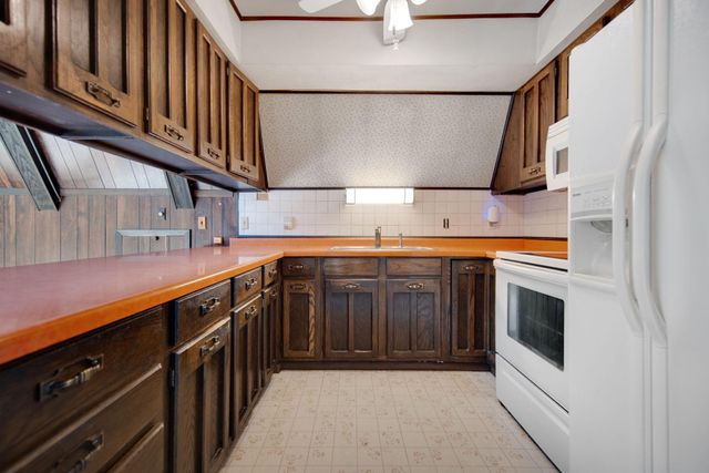 7910 Jason Avenue NE, Monticello, MN 55362