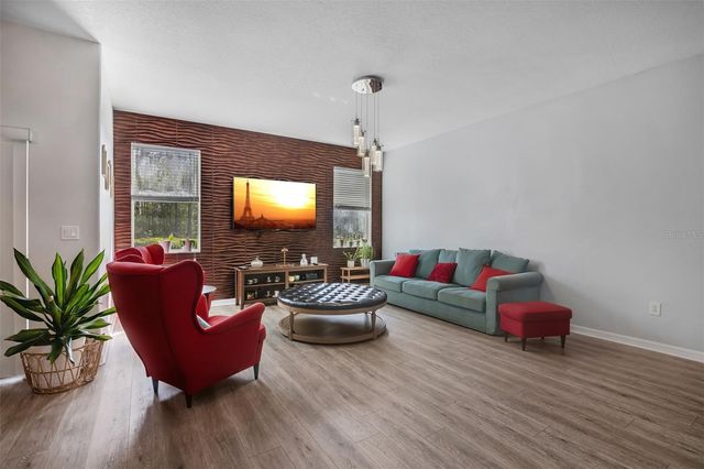 3518 RODRICK CIRCLE, Orlando, FL 32824