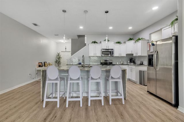 3518 RODRICK CIRCLE, Orlando, FL 32824