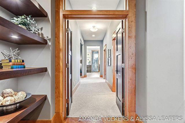 10306 Ivanrest Avenue, Byron Center, MI 49315
