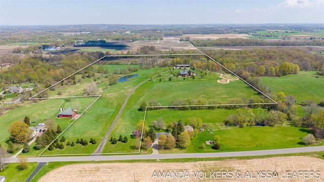 10306 Ivanrest Avenue, Byron Center, MI 49315