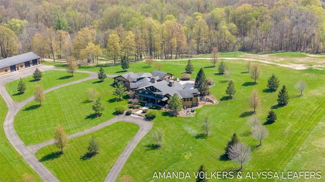 10306 Ivanrest Avenue, Byron Center, MI 49315