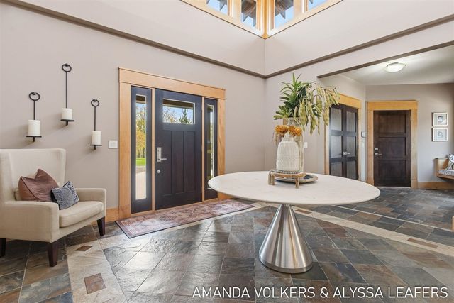 10306 Ivanrest Avenue, Byron Center, MI 49315